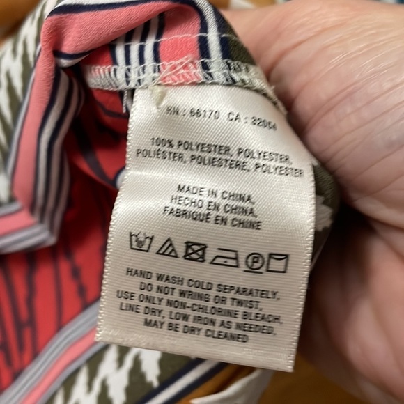 Anthropologie Maeve Women’s Blue Multi Patterned Sheer Notch Neck Blouse A1 - Picture 5 of 5